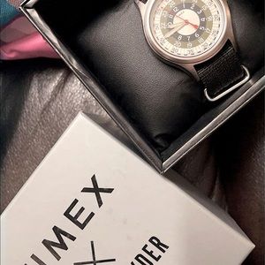 TIMEX X TODD SNYDER NEW YORK WATCH with black band and green dial .. BRAND NEW!